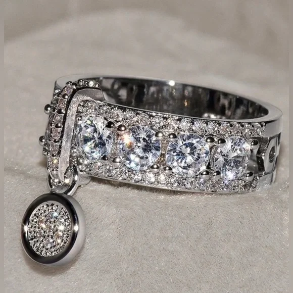 “”Only One Left!!!NEW SILVER COLOR DROP STONE RING - Picture 2 of 7